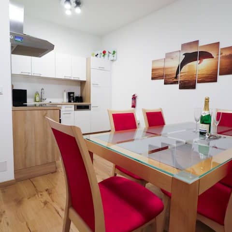 Apartment for rent for €1,200 per month in Vienna, Johnstraße