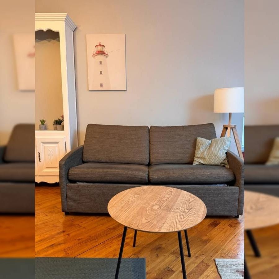 Studio for rent for €750 per month in Brussels, Rue Royale