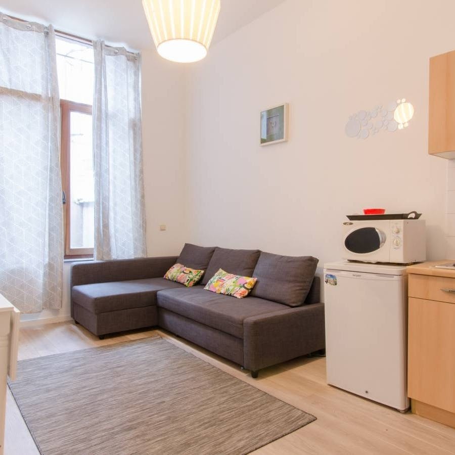 Studio for rent for €815 per month in Brussels, Rue de Malines